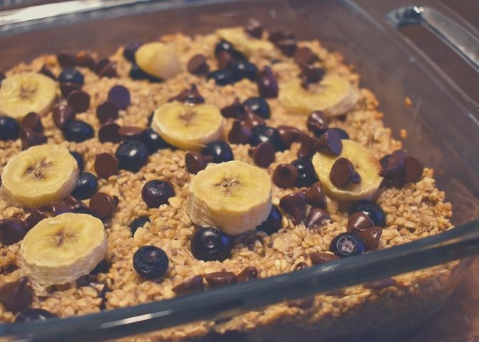 Blueberry banana chocolate chip baked oatmeal