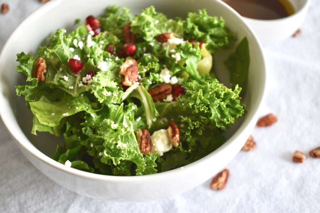 Pomegranate Holiday Salad with Pecans